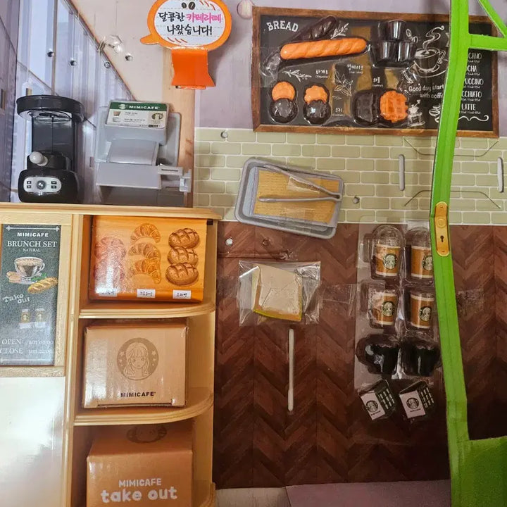 [BUNJANG] Mimi Doll Barista Accessory Bundle Set / (무료배송)미미인형 카페에서바리스타 소품만 전부일괄 판매합니다