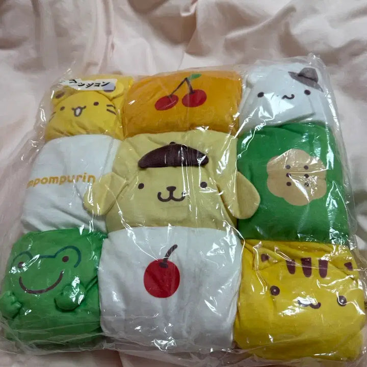 [BUNJANG] Sanrio Pompompurin Kuji Cushion (2nd Prize) / 폼폼푸린 쿠지 방석 2등