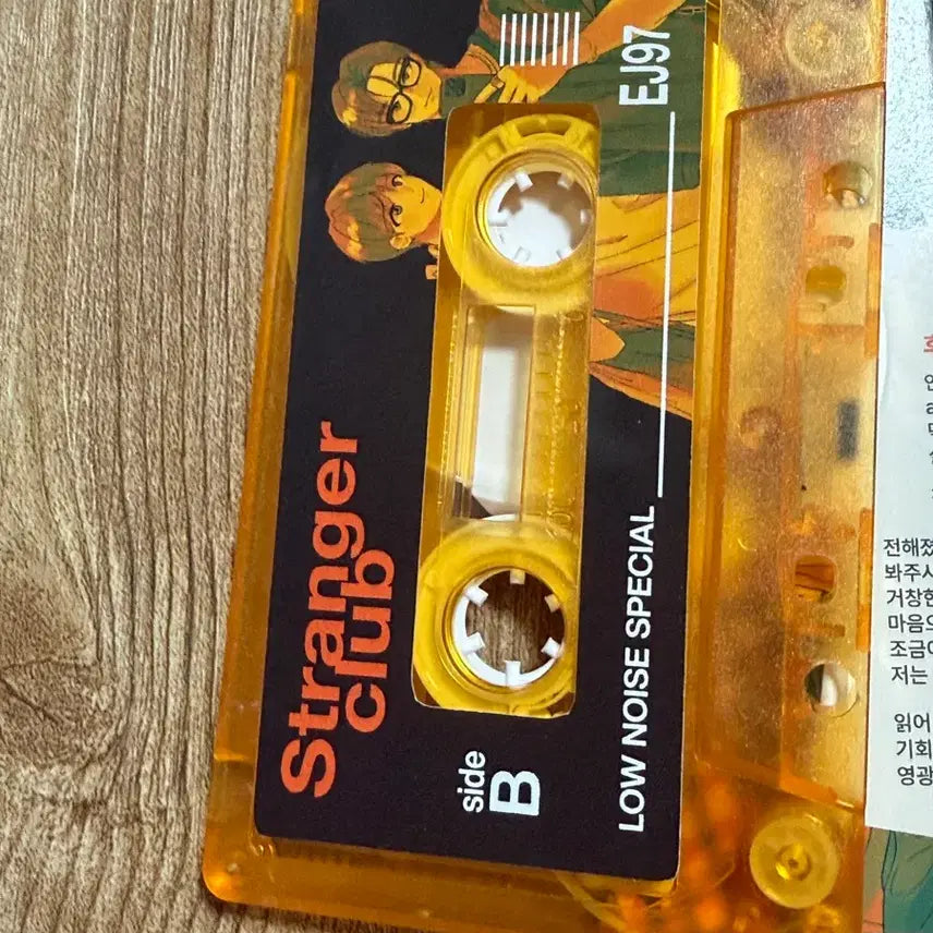 [BUNJANG] Nick Joo Cassette Tape Acrylic (NICHOLAS) ENHYPEN / 닉쭈 카세트테이프 아크릴 앤팀 공이즈 니콜라스 의주 닉쭈온리전 아야야님