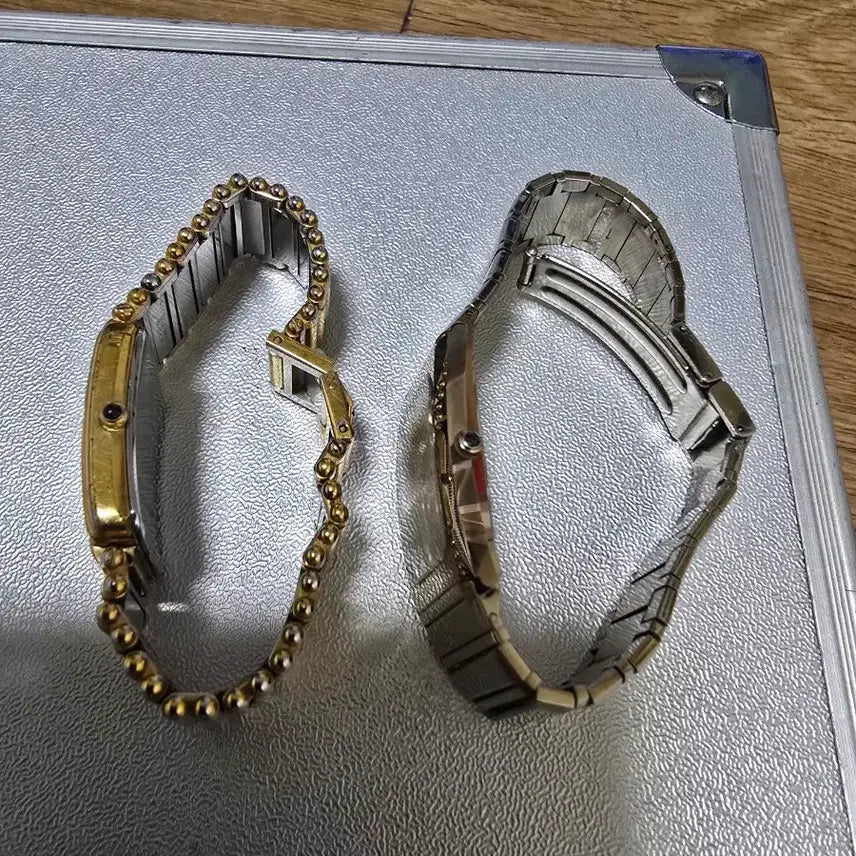 [BUNJANG] Seoul Olympics Commemorative Galaxy Watch (Gold/Silver) / 서울올림픽 갤럭시 2개 (골드/실버)