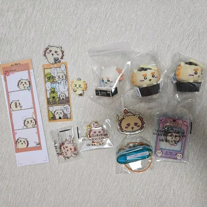 [BUNJANG] Chiikawa Sushi Keychain &amp; Merchandise Bundle Set / 치이카와 시사 굿즈 일괄 판매
