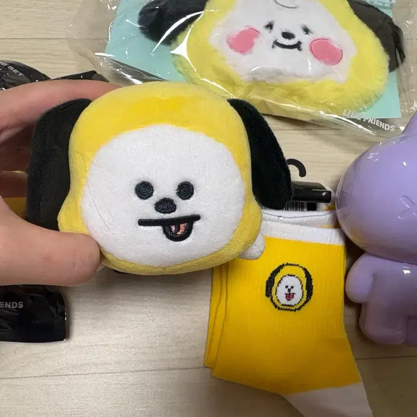 [BUNJANG] BT21 Chimmy Merchandise Set (4 Items + Bonus Tata Figure) / BT21 chimmy 굿즈 4종