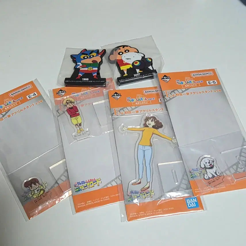 [BUNJANG] Crayon Shin-chan Kuji Prize E Acrylic Stand Bundle / 짱구 쿠지 E상 짱구, 봉미선, 짱아, 흰둥이 아크릴 일괄 판매