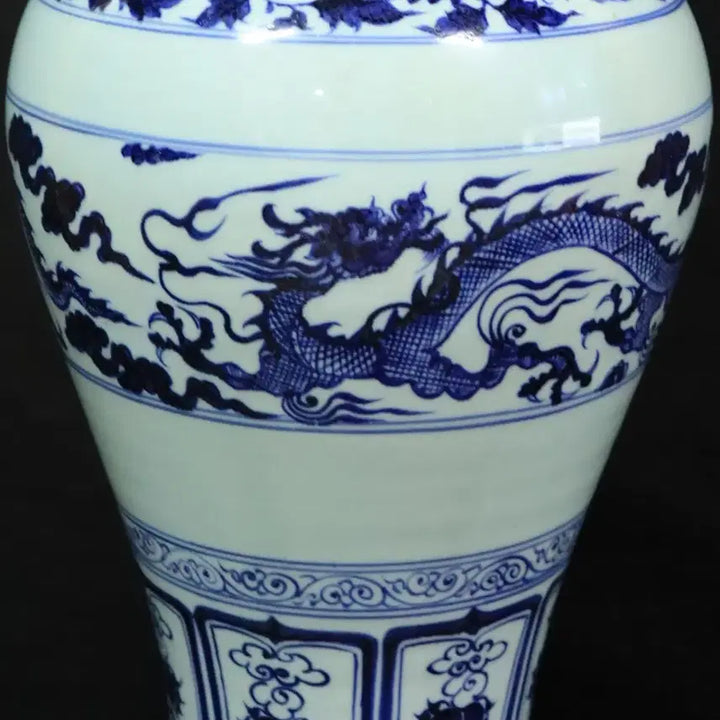 [BUNJANG] Chinese Blue and White Dragon and Phoenix Vase / 중국 도자기 청화 용봉문 매병 골동품 고미술품 수집품