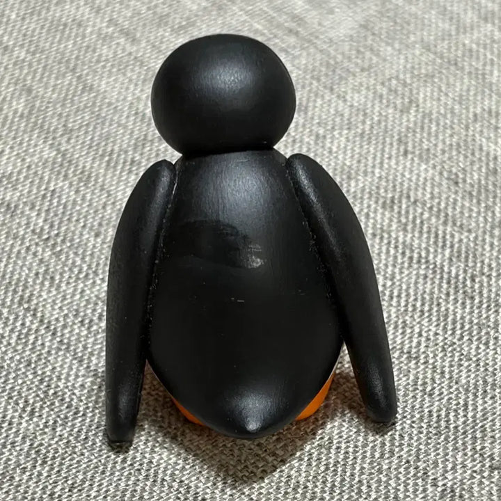 [BUNJANG] Pingu Various Poses Gacha Figure (Eyes) / 다양한포즈 핑구 가챠 핑구(눈)
