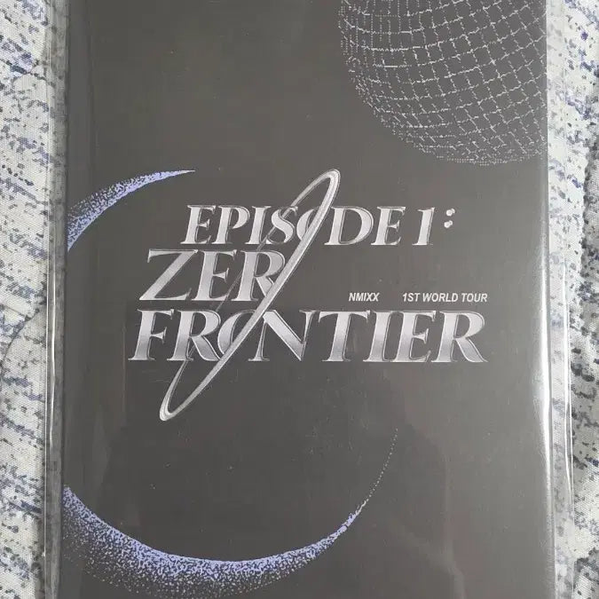 [BUNJANG] NMIXX ZERO FRONTIER Postcard Book / 엔믹스 zero frontier 엽서북 판매합니다