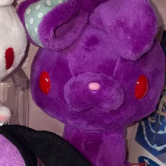 [BUNJANG] Classic Purple Polka Dot Universal Rabbit Figurine / 고전 보라 땡땡이 범용토끼