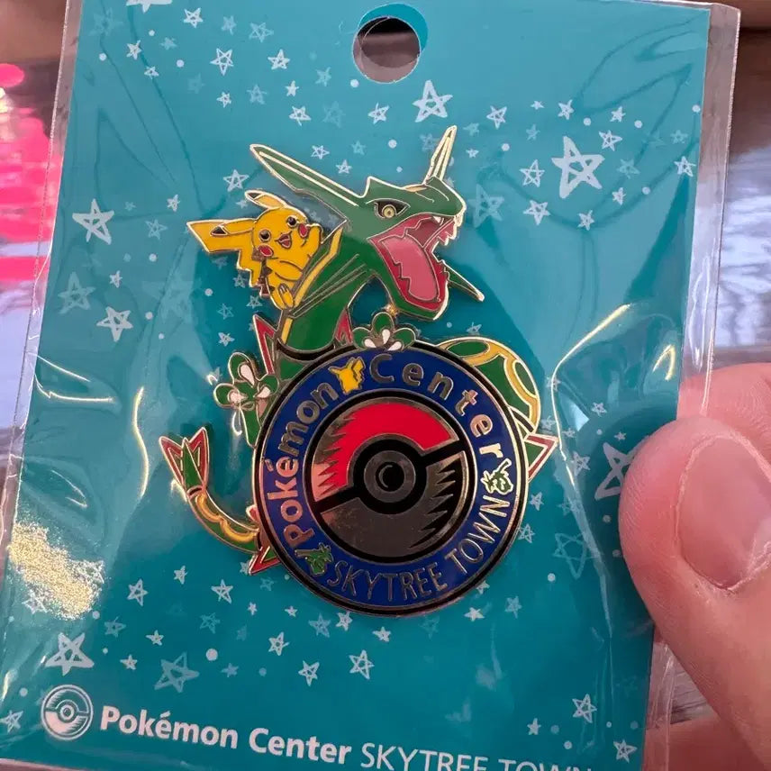 [BUNJANG] Pokemon Center Skytree Pin Badge / 포켓몬센터 스카이트리 핀 뱃지