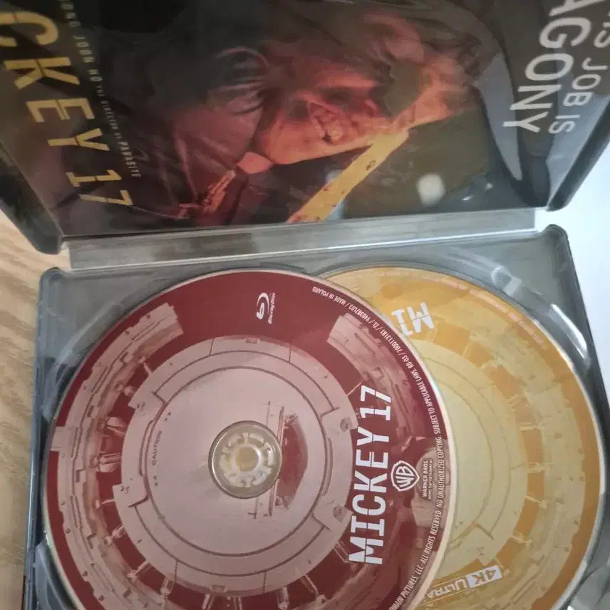 [BUNJANG] Mickey 17 4K Steelbook Blu-ray / 미키 17 4K 스틸북 블루레이