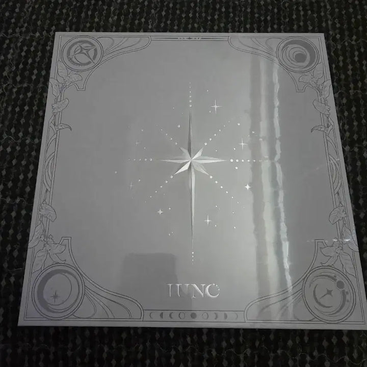 [BUNJANG] Yunho "Moonlight Glow" Themed Package (Sealed) / [미개봉] 명조 청량하게 밝히는 달빛 테마 패키지 (유노)