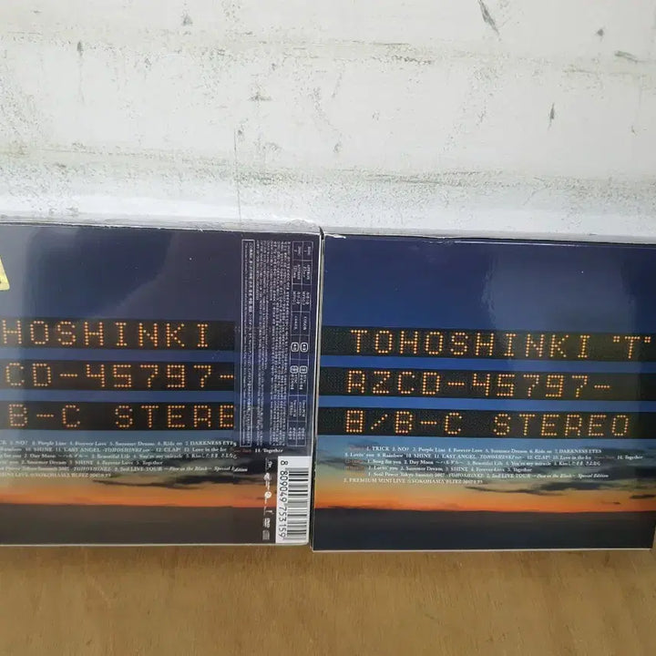 [BUNJANG] TVXQ! T 2CD+2DVD First Press Limited Edition Sealed / 동방신기 T 2CD+2DVD 5000장 미개봉 초회 한정판 시리얼넘버각인