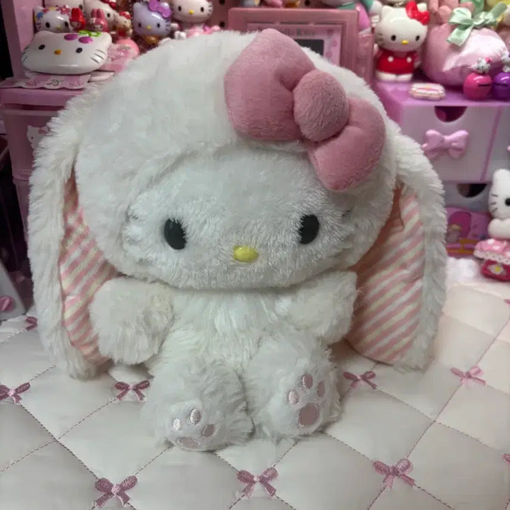 [BUNJANG] Vintage "Rob Ear" Easter Kitty Plush / 고전키티 롭이어 부활절 키티 토끼 인형