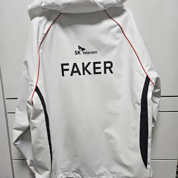 [BUNJANG] T1 2024 Worlds 4-Star Jacket Faker Edition (L) / T1 2024 월즈 4성 자켓 (L) 페이커 마킹 팝니다