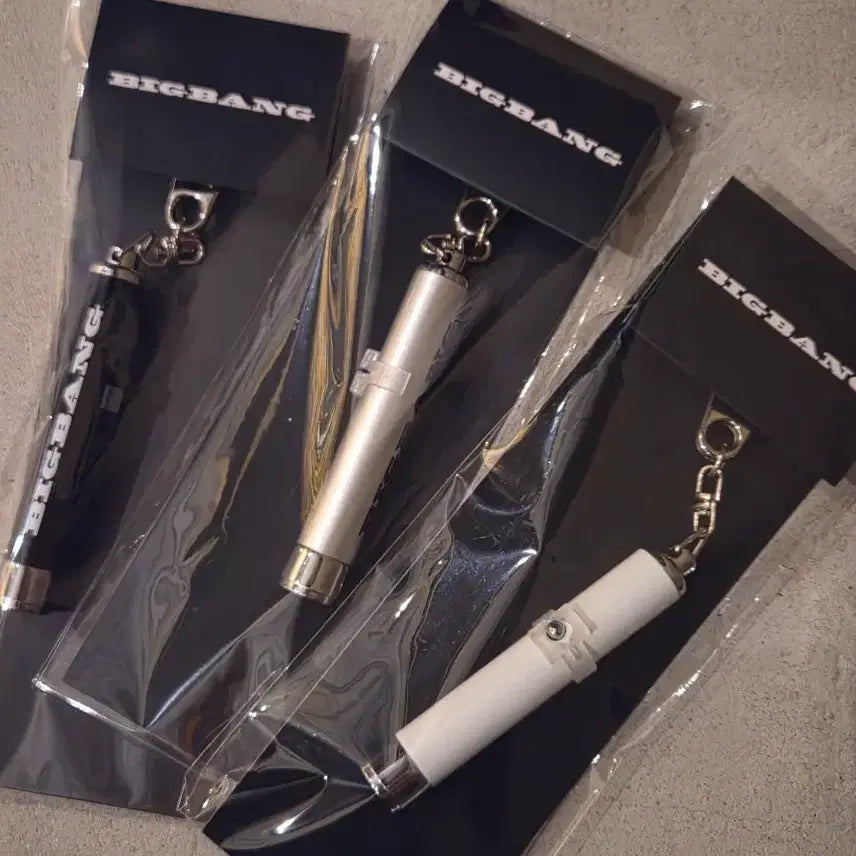 [SOLD OUT] (지디+태양+대성 일괄)빅뱅 LED 메세지 키링