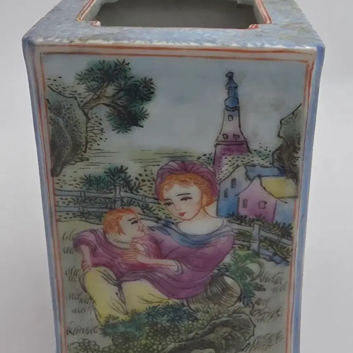 [BUNJANG] Enameled Western Scholar Brush Box / 분채서양모자도사방필통