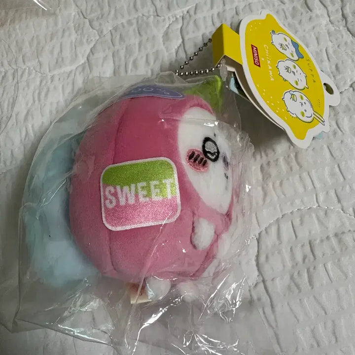 [BUNJANG] Chiikawa Miniso Cherry Momonga Plush / 치이카와 미니소 체리모몽가 체리 모몽가