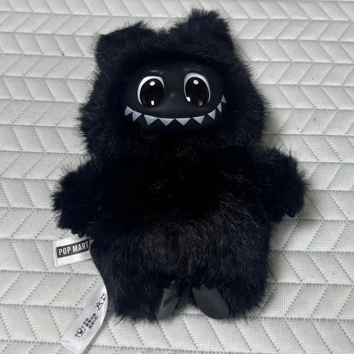 [BUNJANG] Labubu Black Keyring / 라부부 블랙 키링 새상품