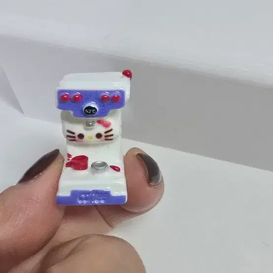 [BUNJANG] Sanrio Hello Kitty Coffee Machine Miniature Set (3 Types) / 산리오 헬로키티 커피머신 미니어처 3종 세트