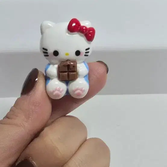 [BUNJANG] Hello Kitty Chocolate Figure Set / 헬로키티 초콜릿 피규어 세트