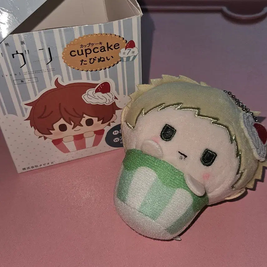 [BUNJANG] Given Kaji Akihiko Cupcake Tapestry / 기븐 컵케이크 타피누이 카지 아키히코