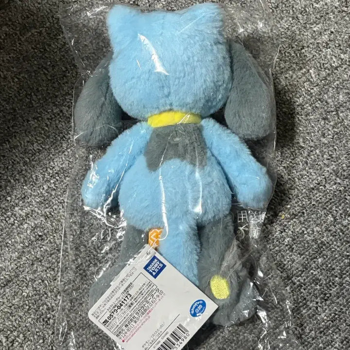 [BUNJANG] Kutakuta tatta Lior Plush (S Size, Sealed) / 쿠타쿠타탓타 리오르 인형 미개봉 판매합니다