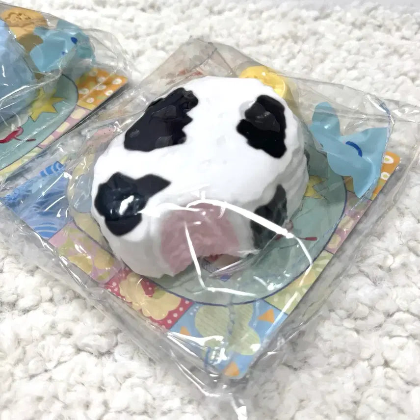 [BUNJANG] Creamy Tree Strawberry Milk Ice Bar Squishy / 크리미트리 creamy tree 딸기우유 아이스바 수제말랑이