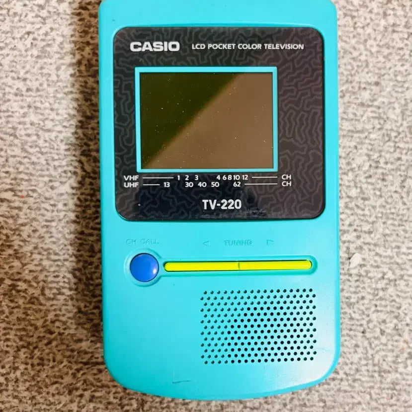 [BUNJANG] Casio Retro Portable Mini TV (TV-220) / 근대사 레트로 휴대용 미니TV
