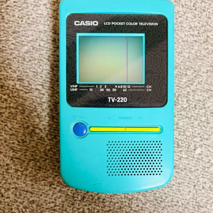 [BUNJANG] Casio Retro Portable Mini TV (TV-220) / 근대사 레트로 휴대용 미니TV