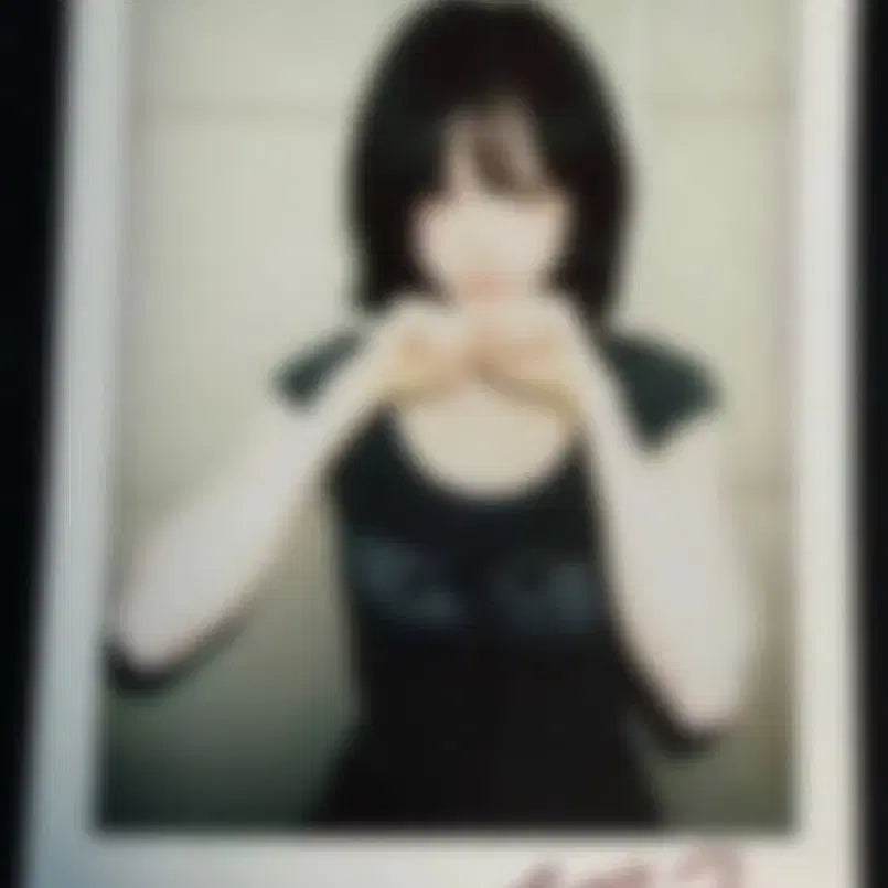 [BUNJANG] tripleS Kim Nakyoung Autographed Polaroids / tripleS 트리플에스 김나경 팬싸인회 싸인 폴라 싸폴
