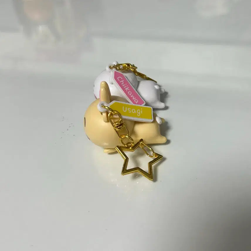 [BUNJANG] Chiikawa "Monzakui" Lying Usagi Figure Keychain Set / 시크릿 먼작귀 엎드린 우사기 치이카와 피규어 키링 세트