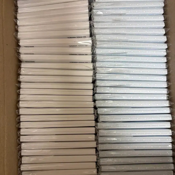 [BUNJANG] RESCENE Glow Up QR Version Sealed Set / 리센느 글로우업 glow up qr 버전 미개봉 2개 1세트 판매합니다.