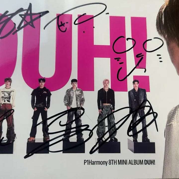 [BUNJANG] P1Harmony DUH! 8th Mini Album Signed Album / 피원하모니 P1H 친필 싸인앨범