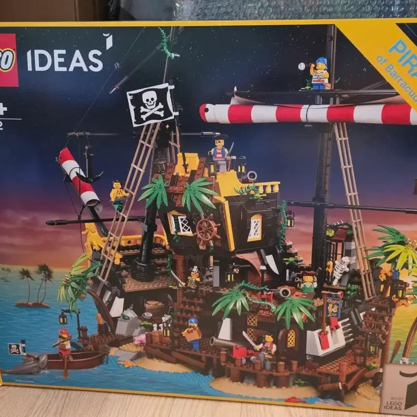 [BUNJANG] LEGO Ideas 21322 Barracuda Bay Pirates (Sealed) / 미개봉 레고 아이디어스 21322 바라쿠다 해적들