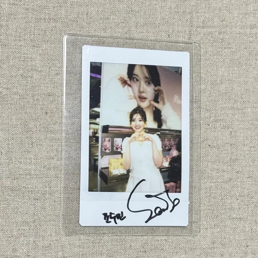 [BUNJANG] Jo Soo Min Autographed Photo / 배우 조수민 친필 싸인 폴라 260704 싸폴