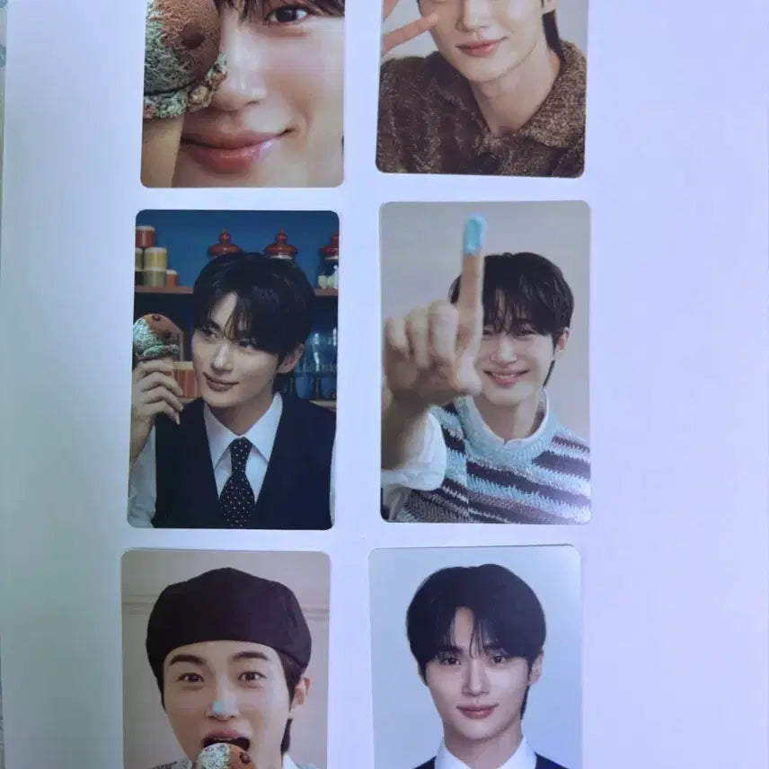 [BUNJANG] Byun Woo Seok Baskin Robbins Workshop Photocard &amp; Postcard Set / 변우석 배스킨 워크샵 포카 엽서 6종