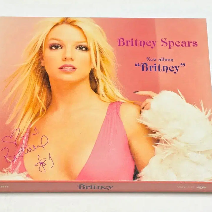 [BUNJANG] Britney Spears Britney 3rd Album CD Paper Outcase First Press / Britney Spears(브리트니 스피어스) - 3집 <Britney> CD (종이 아웃케이스 초반)