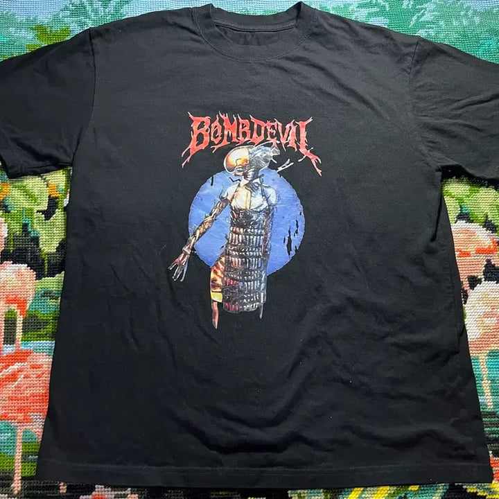 [BUNJANG] Chainsaw Man Bomb Devil Reze T-Shirt / 체인소맨 폭탄의 악마 레제 티셔츠