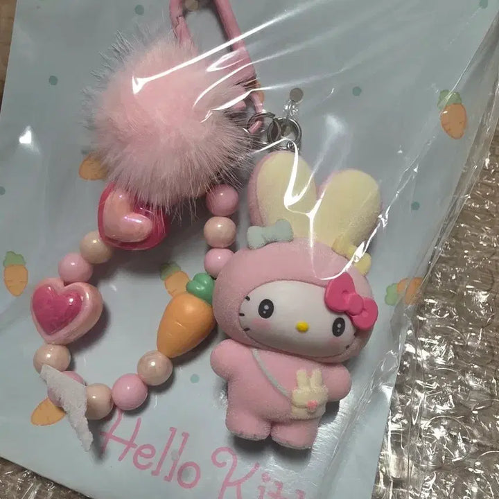 [BUNJANG] Sanrio Rabbit Carrot Kitty Charm / 산리오 토끼 당근 키티 키링