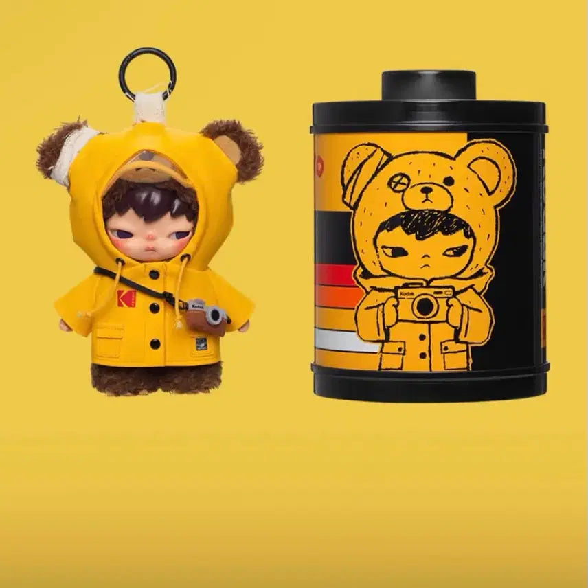 [BUNJANG] Hirono x Kodak Raincoat Bear Keychain / 히로노 x 코닥 레인코트 곰인형 키링