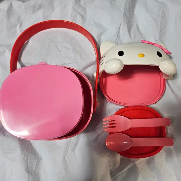 [BUNJANG] Vintage Hello Kitty Lunch Box Container / 고전 키티 도시락통 (보관함)