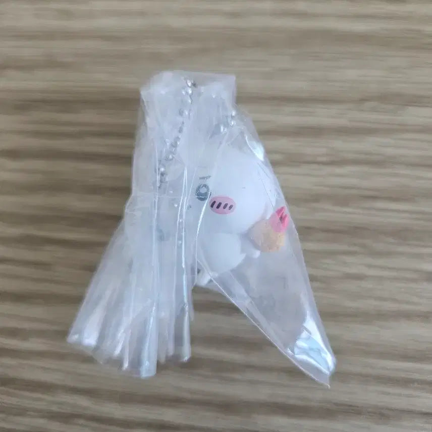 [BUNJANG] Chiikawa Tabemono Keychain / 치이카와 타베모노 키링