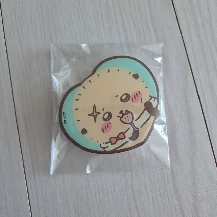 [BUNJANG] Chiikawa Racoon Grip Tok / 치이카와 랏코 그립톡