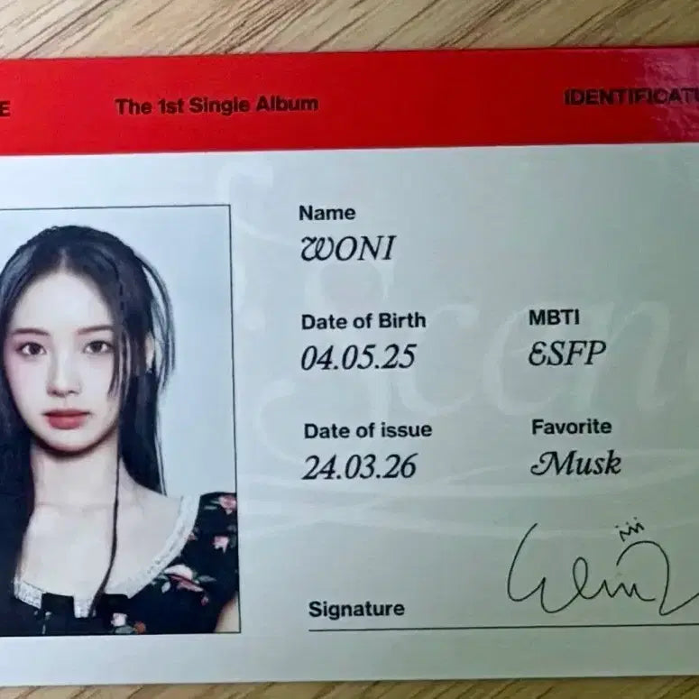 [BUNJANG] RESCENE 1st Album Won Id Card / 리센느 1집 원이 아이디카드  양도해요