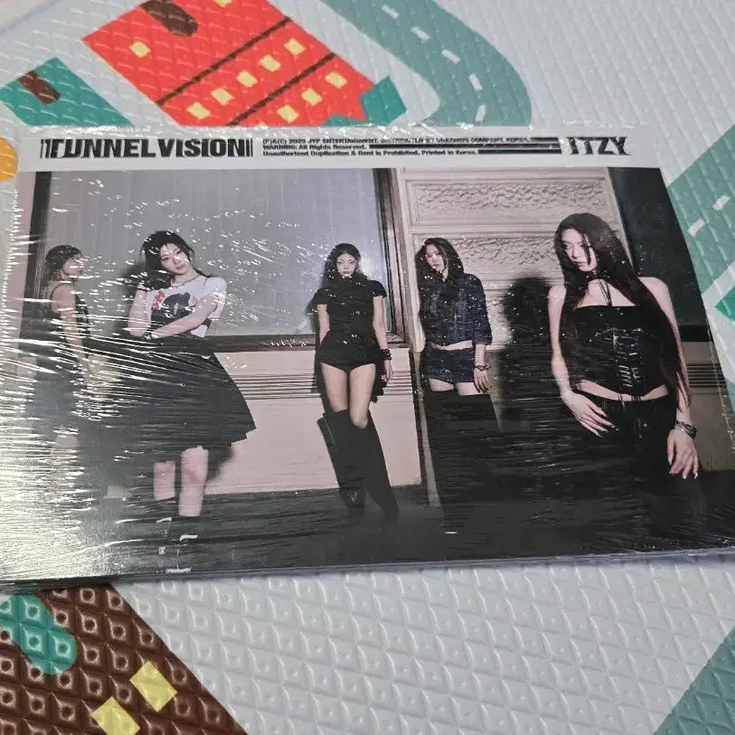 [BUNJANG] ITZY TURNNING VISION Sealed Album / 있지 터널비전 미개봉