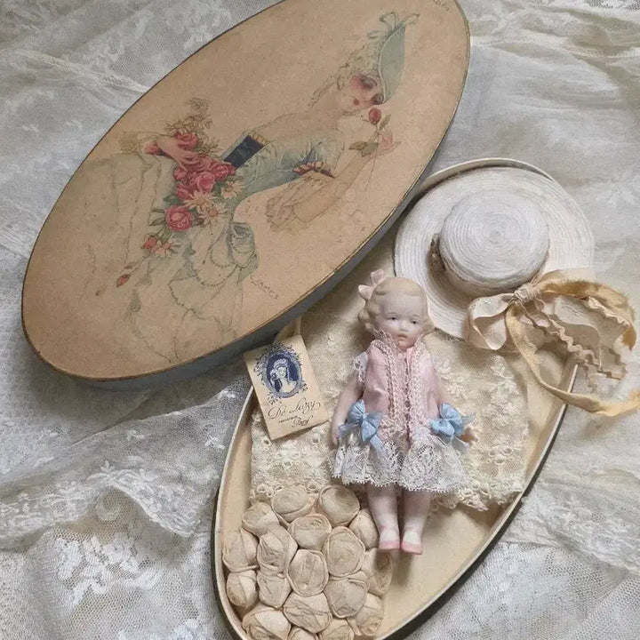 [BUNJANG] French Antique Candy Box with Woman Illustration / 제가바잉한 프랑스앤틱 사탕상자