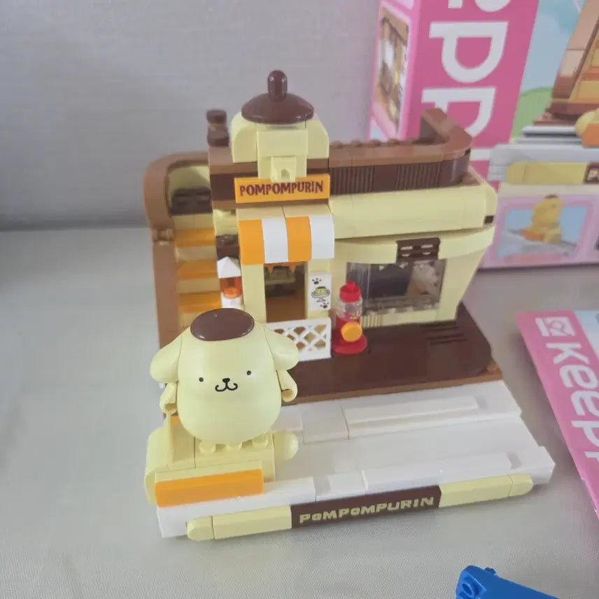 [BUNJANG] Sanrio Pompompurin Sweet Pudding Shop Building Blocks / 산리오 폼폼푸린 달콤한 푸딩샵 블럭