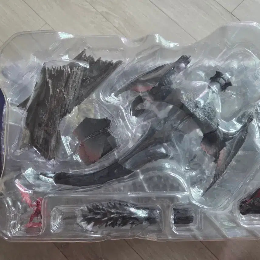 [BUNJANG] MonsterArts Monster Hunter Nargacuga Figure / 몬스터아츠 몬스터헌터 나르가쿠르가 판매합니다