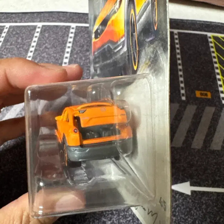 [BUNJANG] Matchbox 70th Anniversary Mazda MX-30 Sealed / 매치박스 70주년 마쯔다 MX-30 미개봉