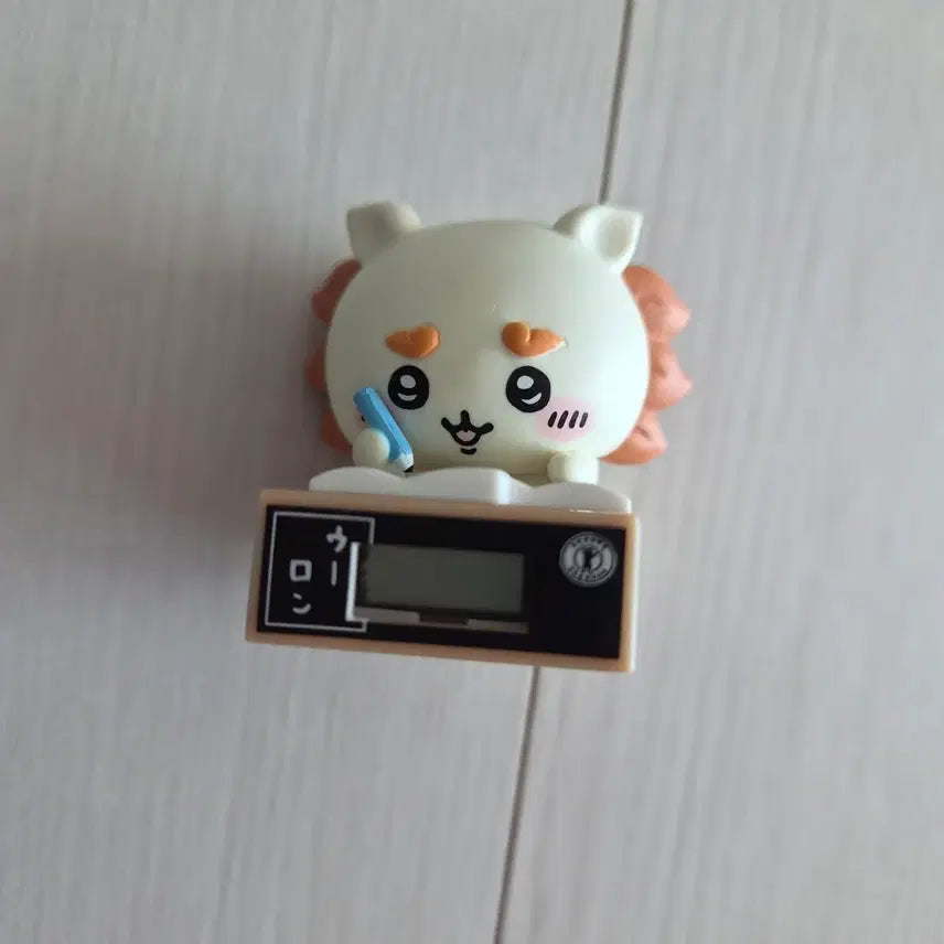 [BUNJANG] Chiikawa Gacha Clock Display / 치이카와 가챠 시계 시사