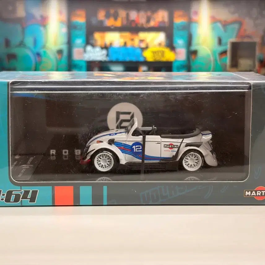 [BUNJANG] Inspire Model Volkswagen Beetle Cabriolet RWB Robert Design Martini Limited Edition 1:64 Scale / 인스파이어모델(Inspire Model) 폭스바겐 비틀 카브리올레 RWB 로버트 디자인 마티니 리미티드 에디션 1:64모델
